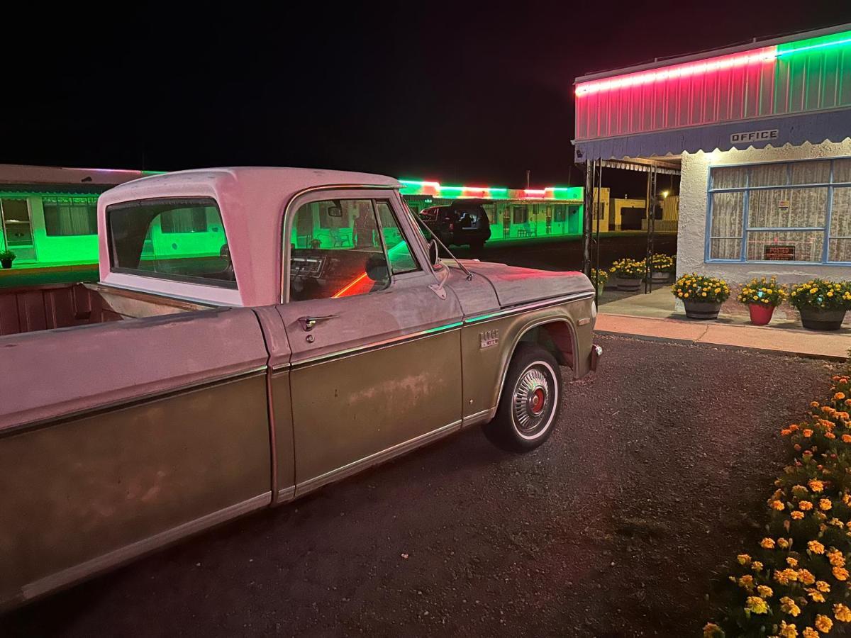 Maverick Motel 拉顿 外观 照片